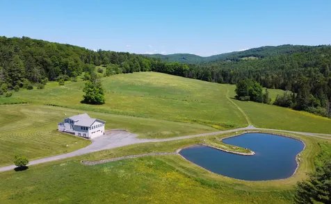 2000 Goss Hollow Road St. Johnsbury VT 05819