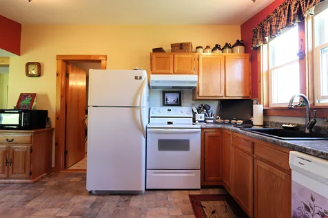 2000 Goss Hollow Road St. Johnsbury VT 05819