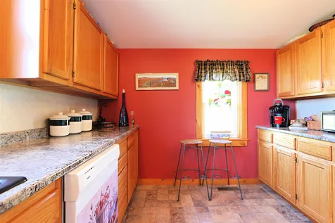 2000 Goss Hollow Road St. Johnsbury VT 05819