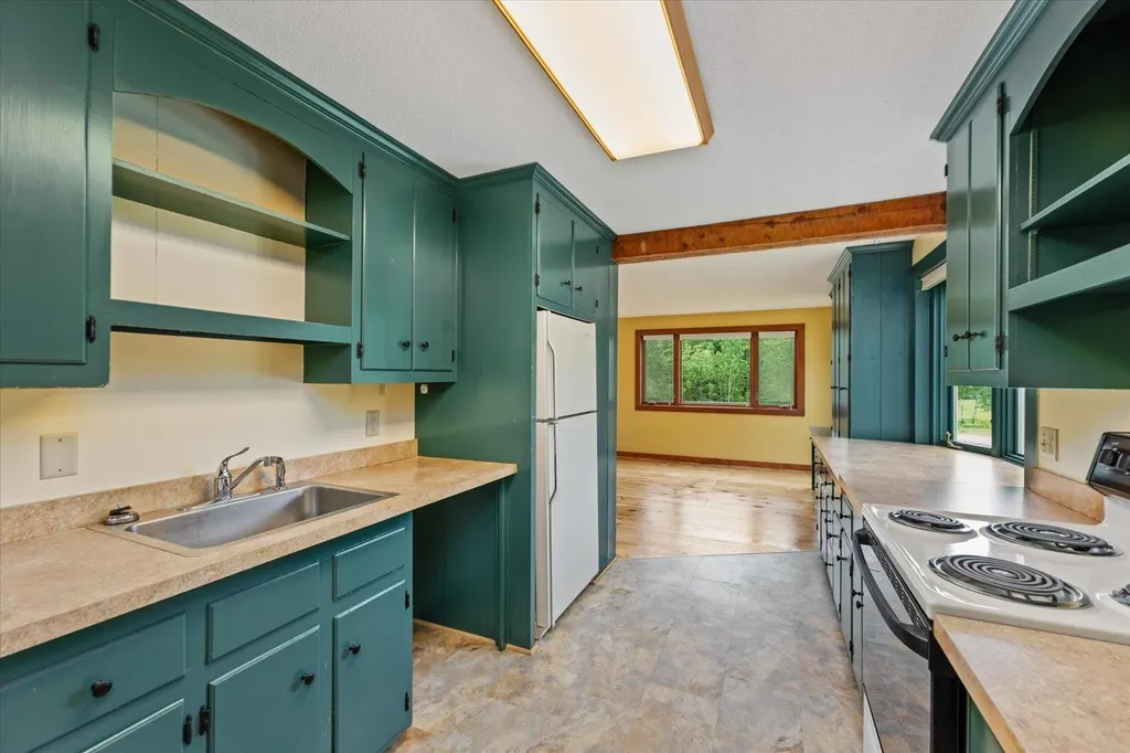 24 Tarbell Road Peterborough NH 03458