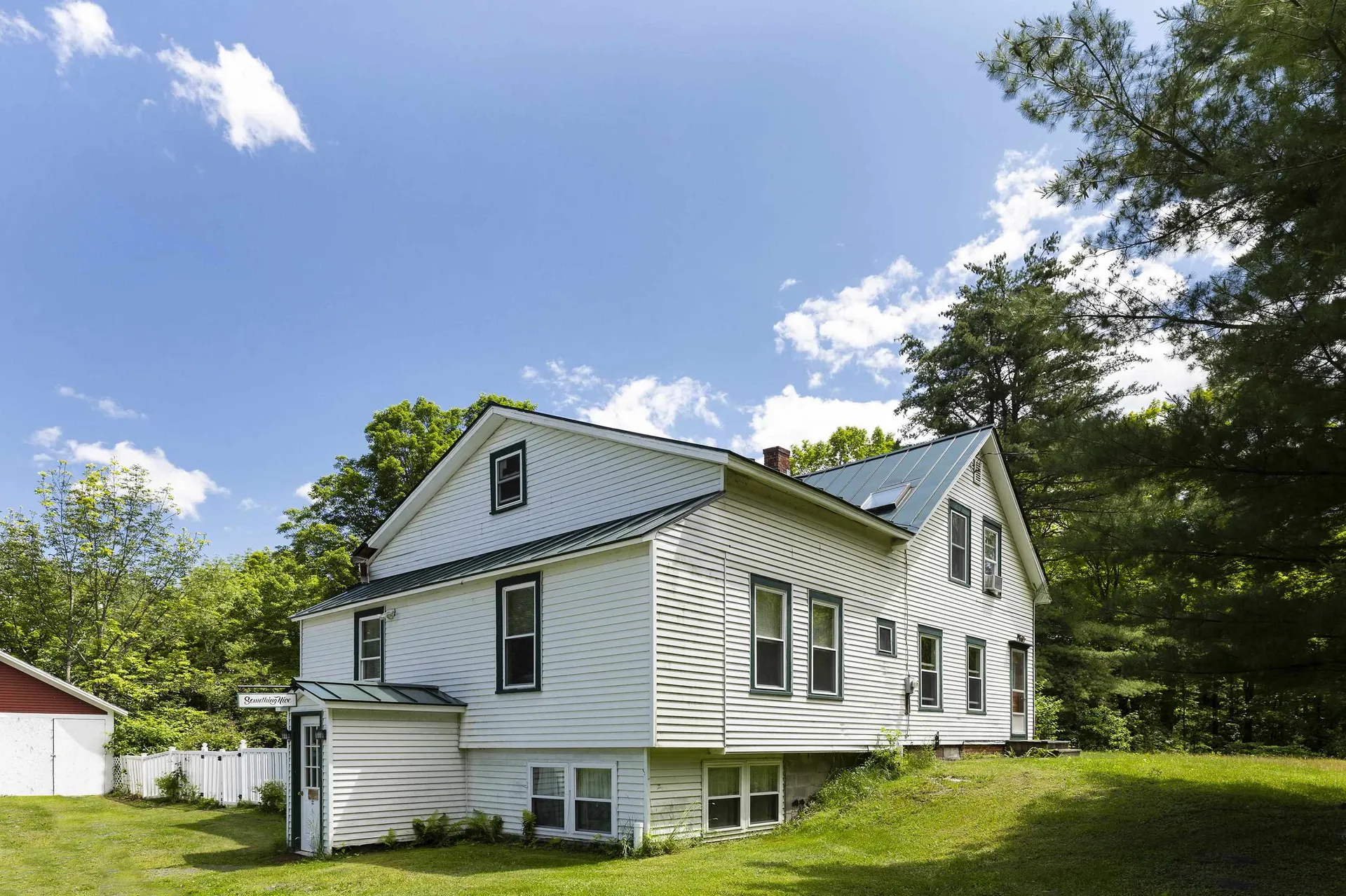 2450 North Hartland Road Hartford VT 05001