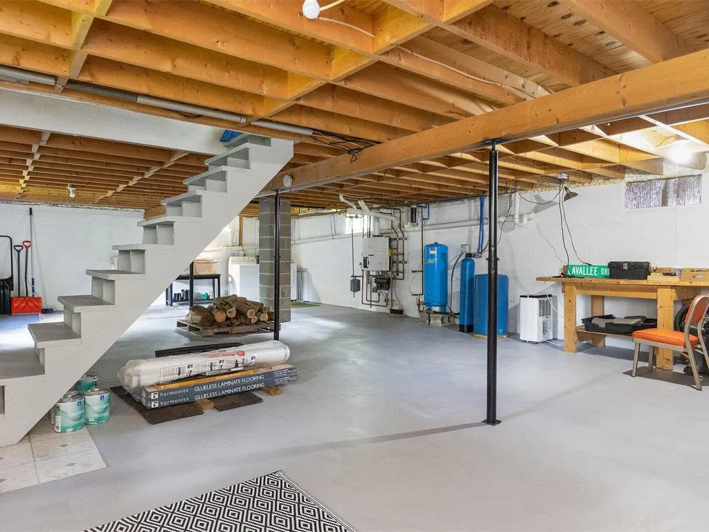 16 Lavallee Drive Extension Huntington VT 05462