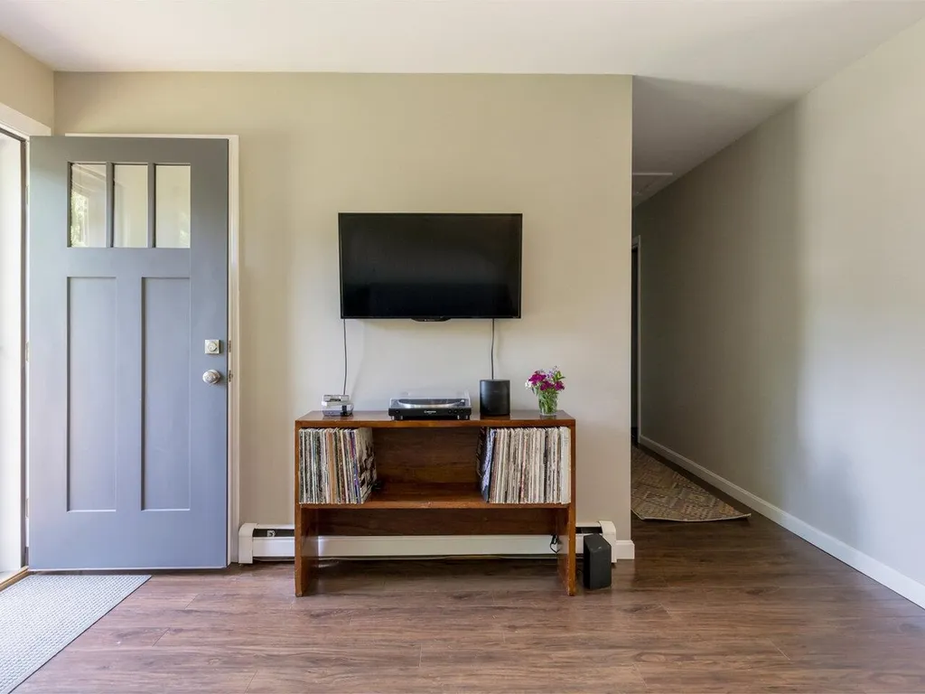 16 Lavallee Drive Extension Huntington VT 05462
