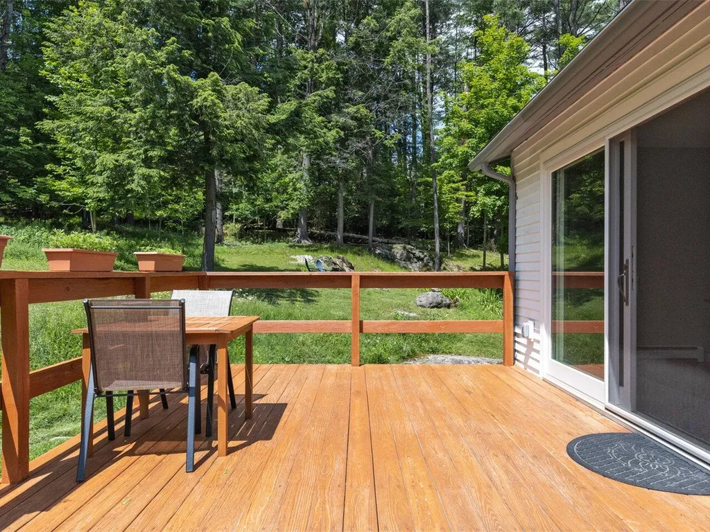 16 Lavallee Drive Extension Huntington VT 05462