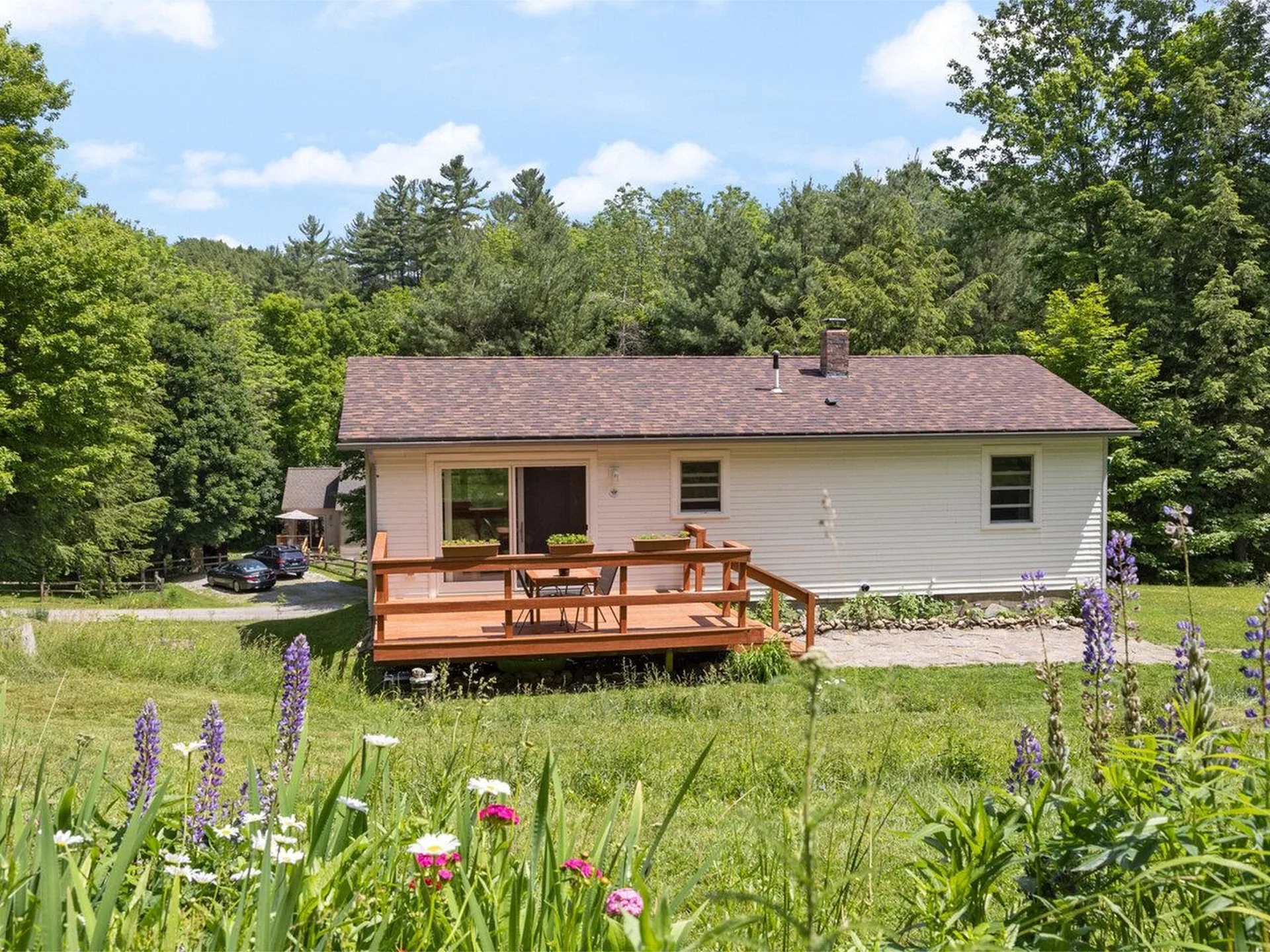 16 Lavallee Drive Extension Huntington VT 05462