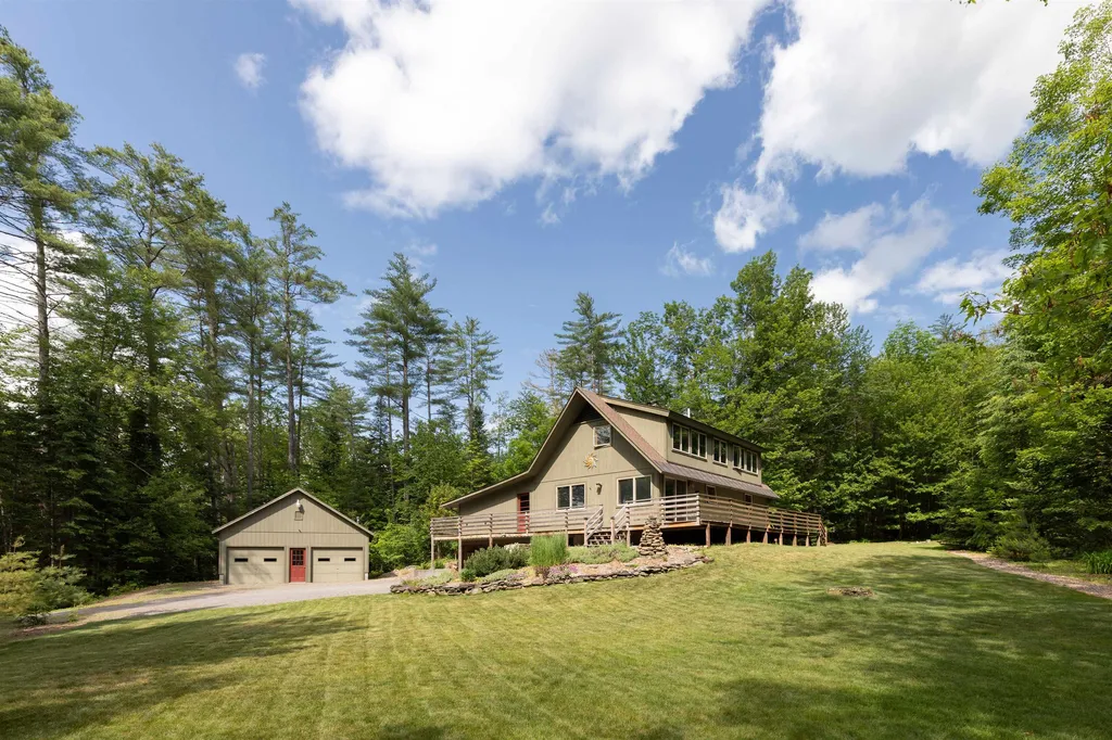 442 Archertown Road Orford NH 03777