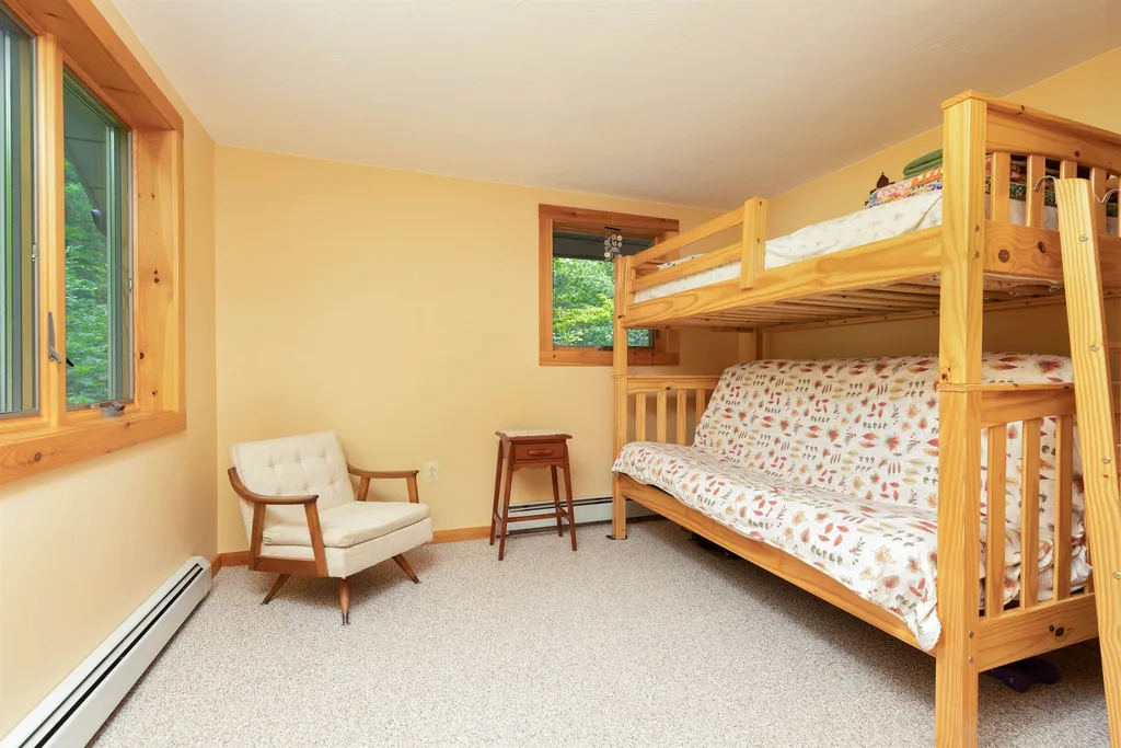 442 Archertown Road Orford NH 03777