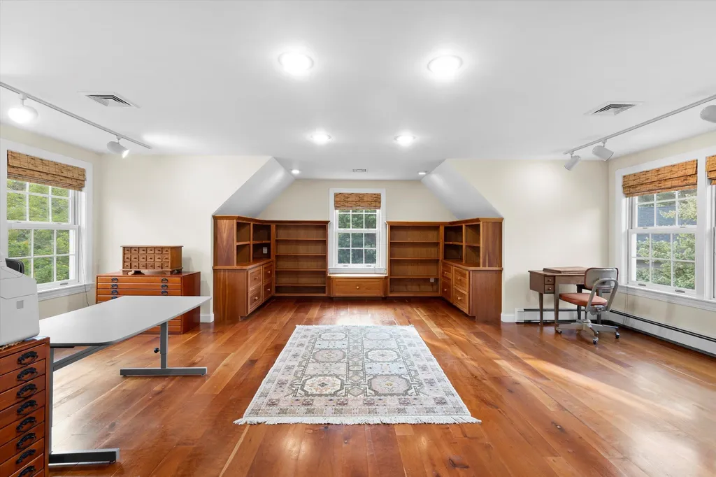 10 Eagle Drive Newmarket NH 03857