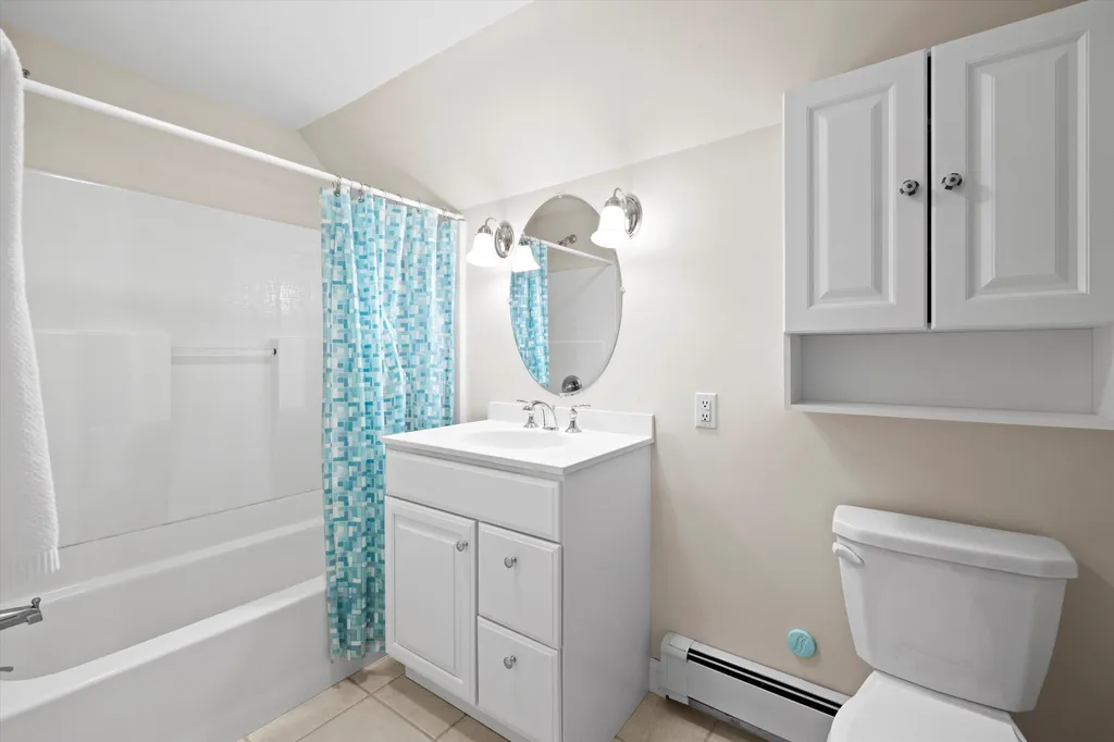 10 Eagle Drive Newmarket NH 03857