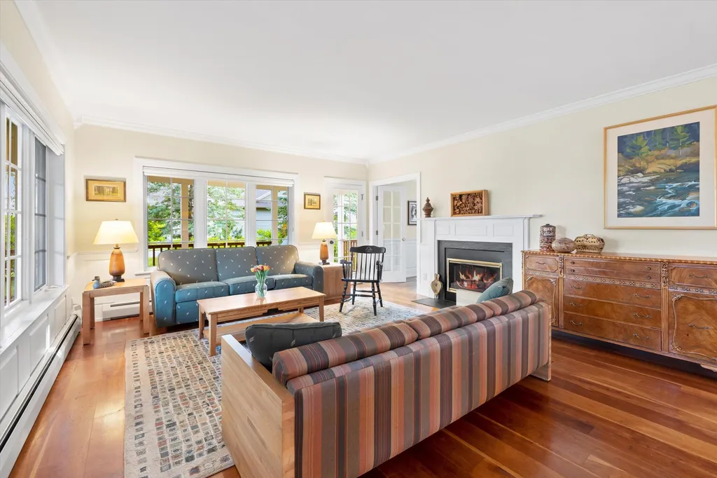 10 Eagle Drive Newmarket NH 03857