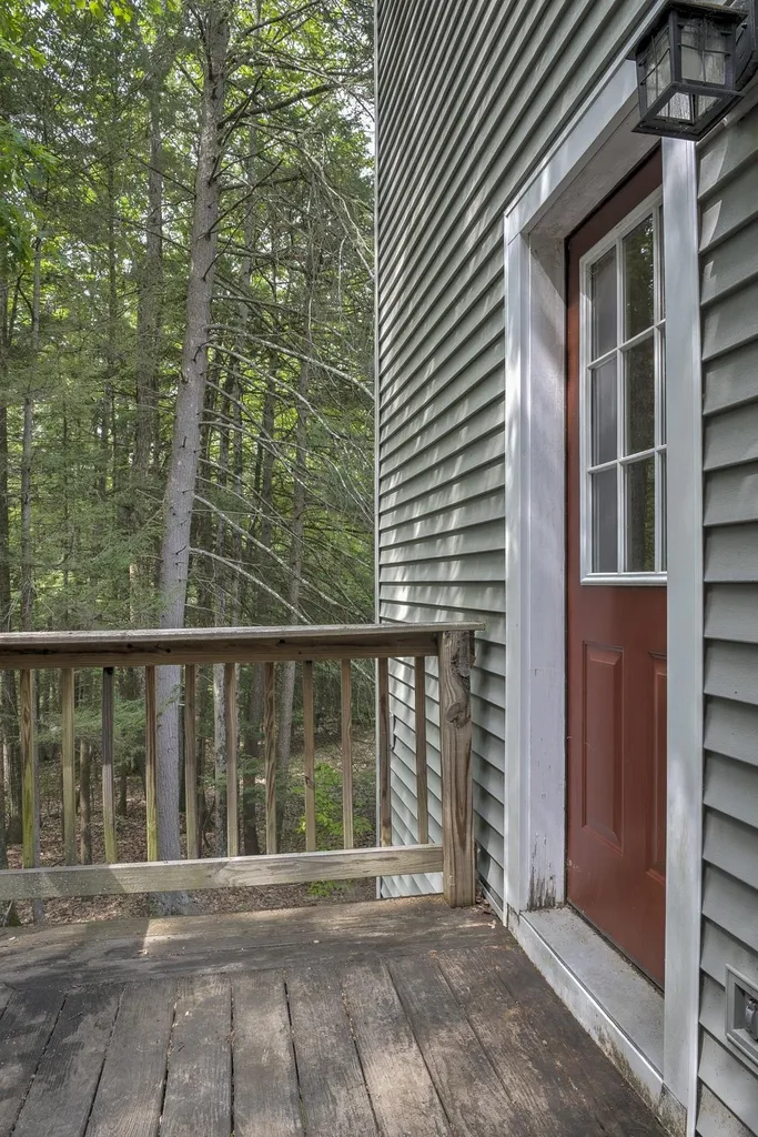 60 Partridgeberry Lane Swanzey NH 03446