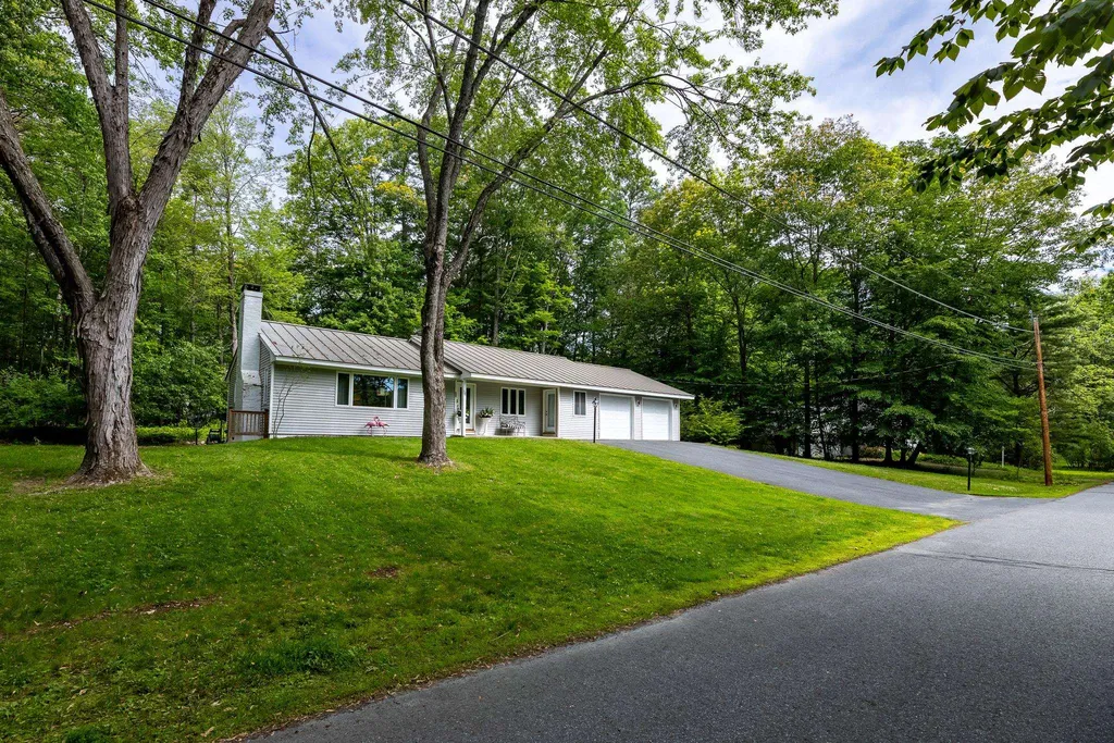 16 Wildwood Drive Lebanon NH 03784