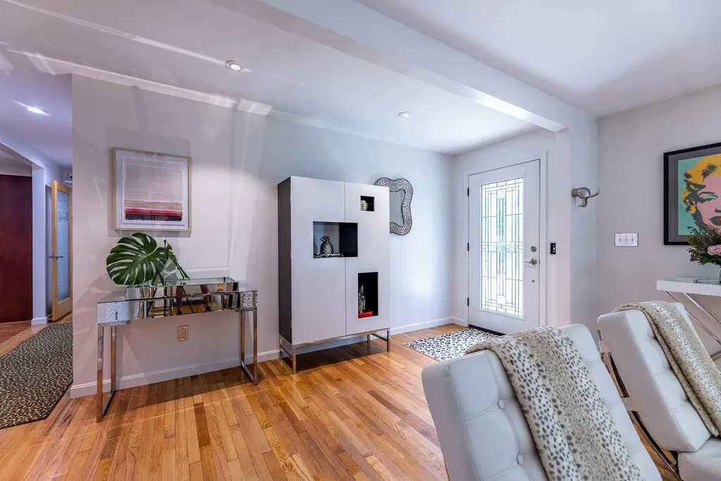 16 Wildwood Drive Lebanon NH 03784