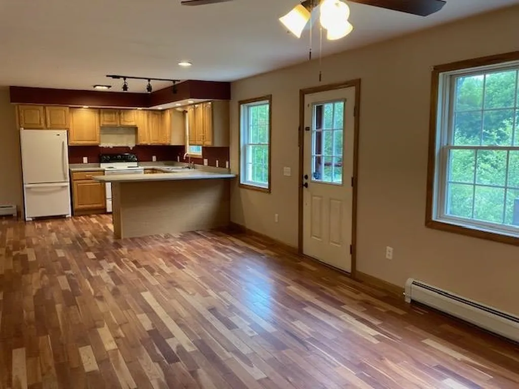 181 Main Street Colebrook NH 03576