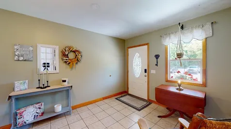 308 Nottingham Drive Georgia VT 05468