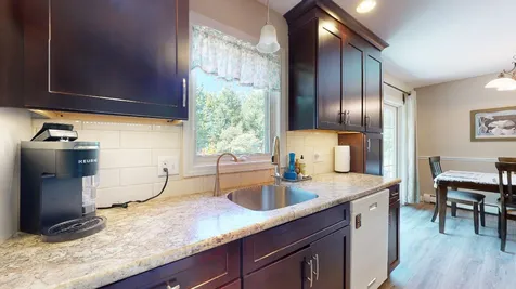 308 Nottingham Drive Georgia VT 05468
