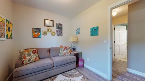 308 Nottingham Drive Georgia VT 05468