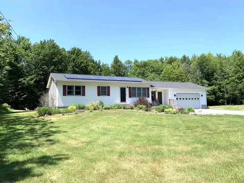 308 Nottingham Drive Georgia VT 05468