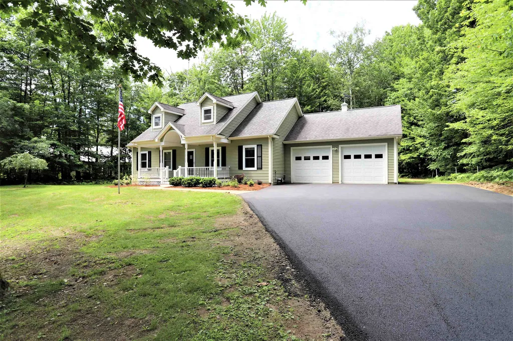 9 Clover Lane Newport City VT 05855