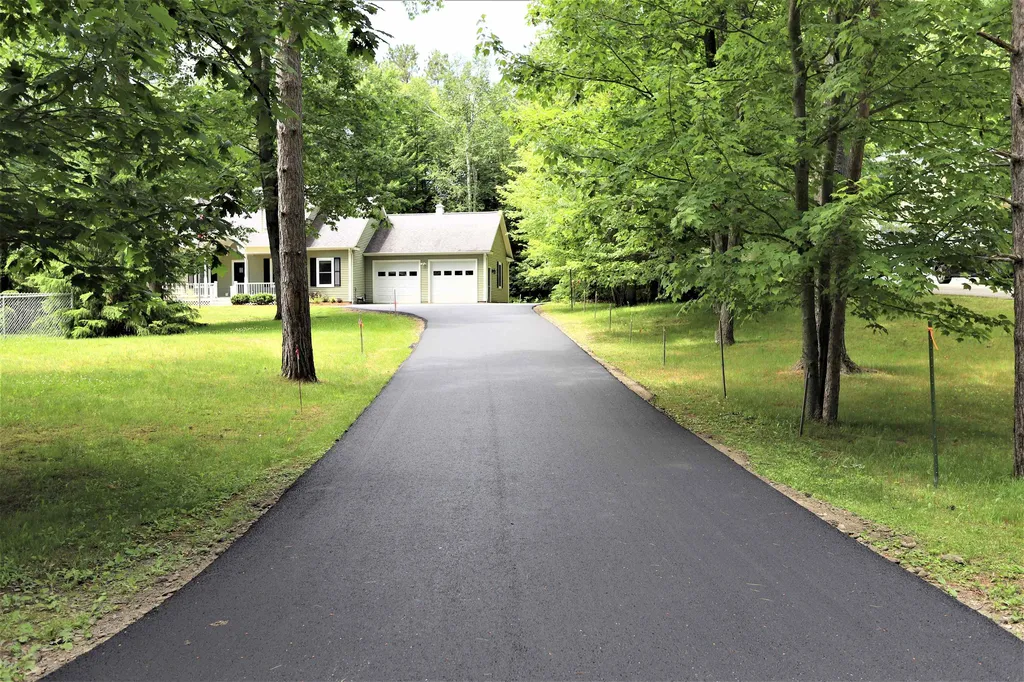 9 Clover Lane Newport City VT 05855