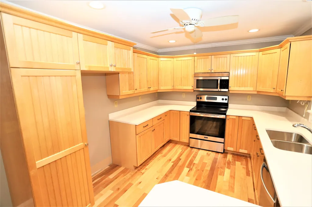 9 Clover Lane Newport City VT 05855