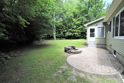 9 Clover Lane Newport City VT 05855