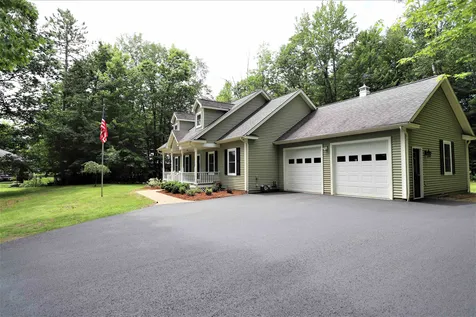 9 Clover Lane Newport City VT 05855