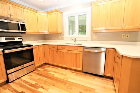 9 Clover Lane Newport City VT 05855