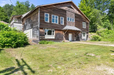 91 Plymouth Street Meredith NH 03253