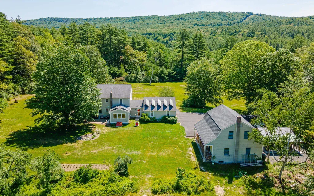 12 C L Lane Swanzey NH 03446