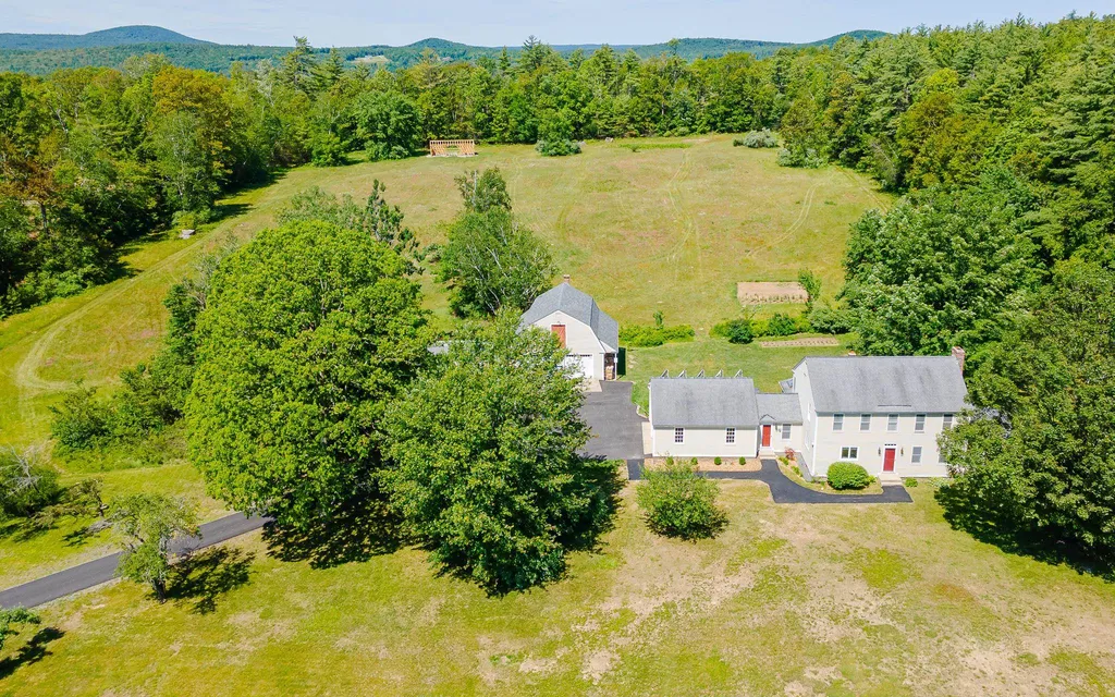 12 C L Lane Swanzey NH 03446