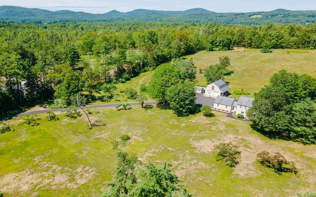 12 C L Lane Swanzey NH 03446