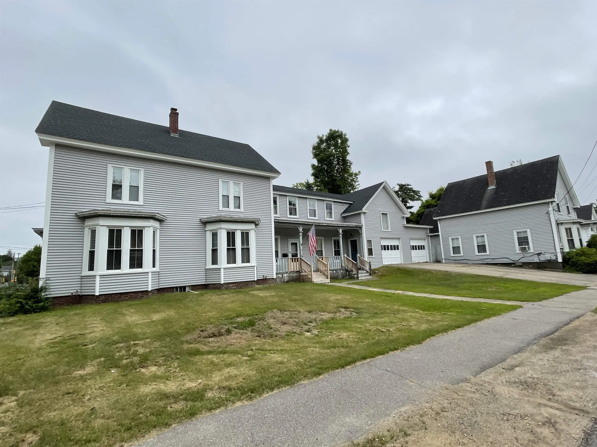 35 Oak Street Laconia NH 03246
