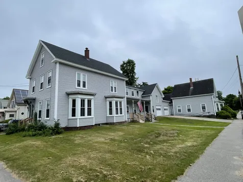 35 Oak Street Laconia NH 03246