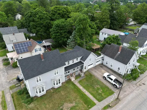 35 Oak Street Laconia NH 03246