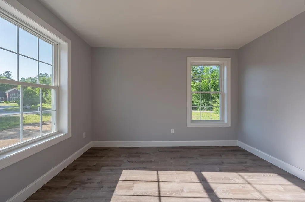 61 Deerwood Drive Wilmot NH 03287