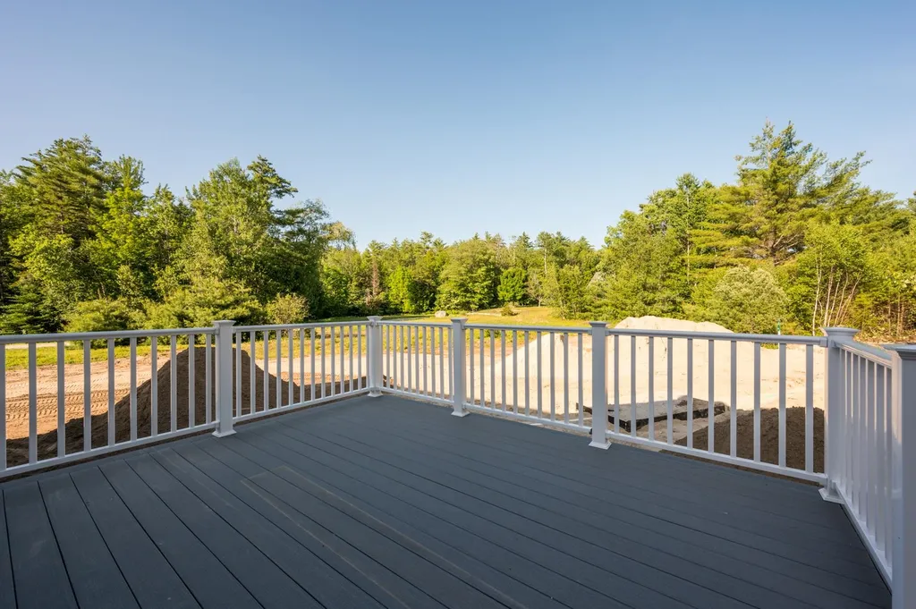 61 Deerwood Drive Wilmot NH 03287