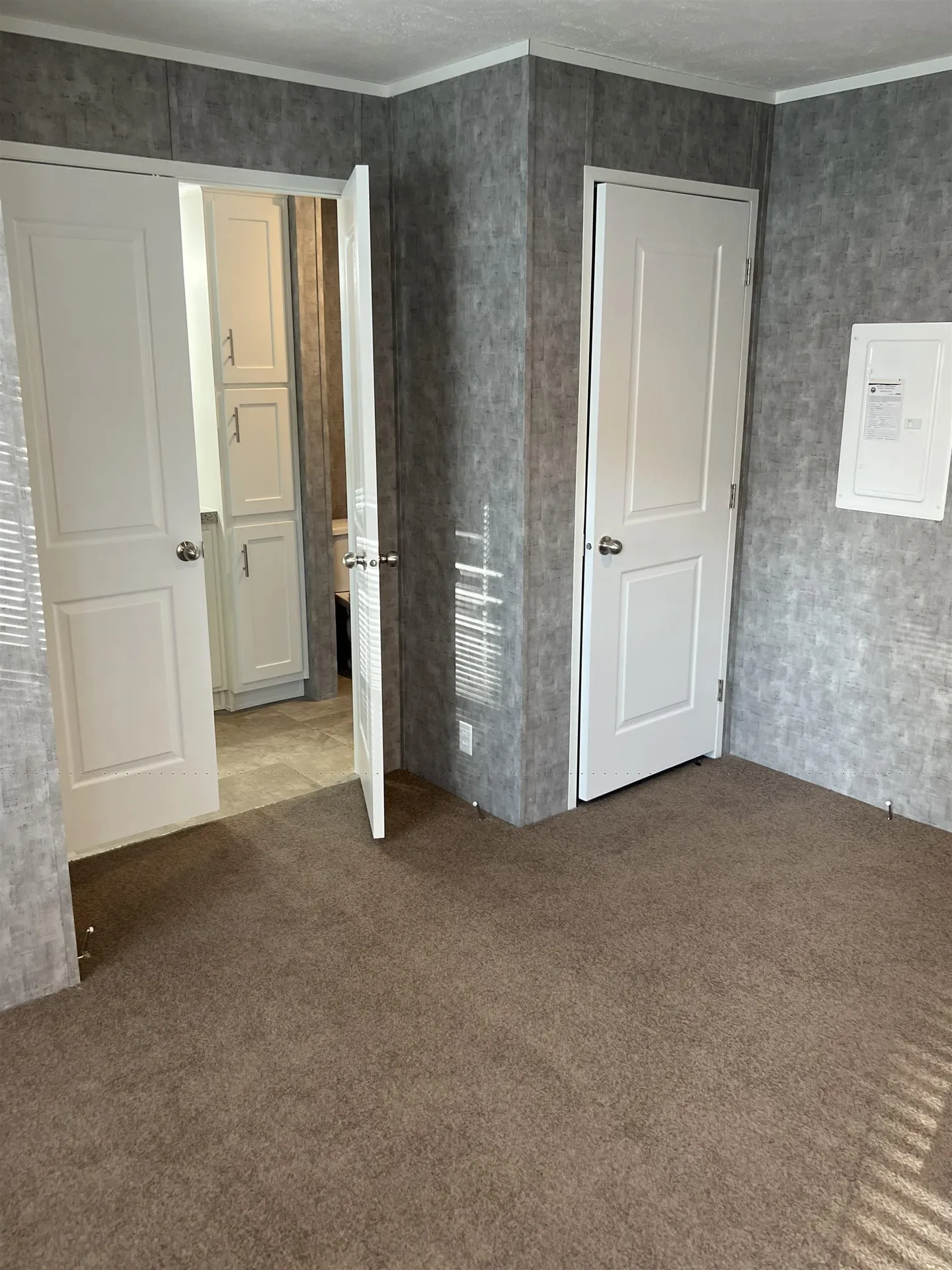 25 Robbins Street Hinsdale NH 03451