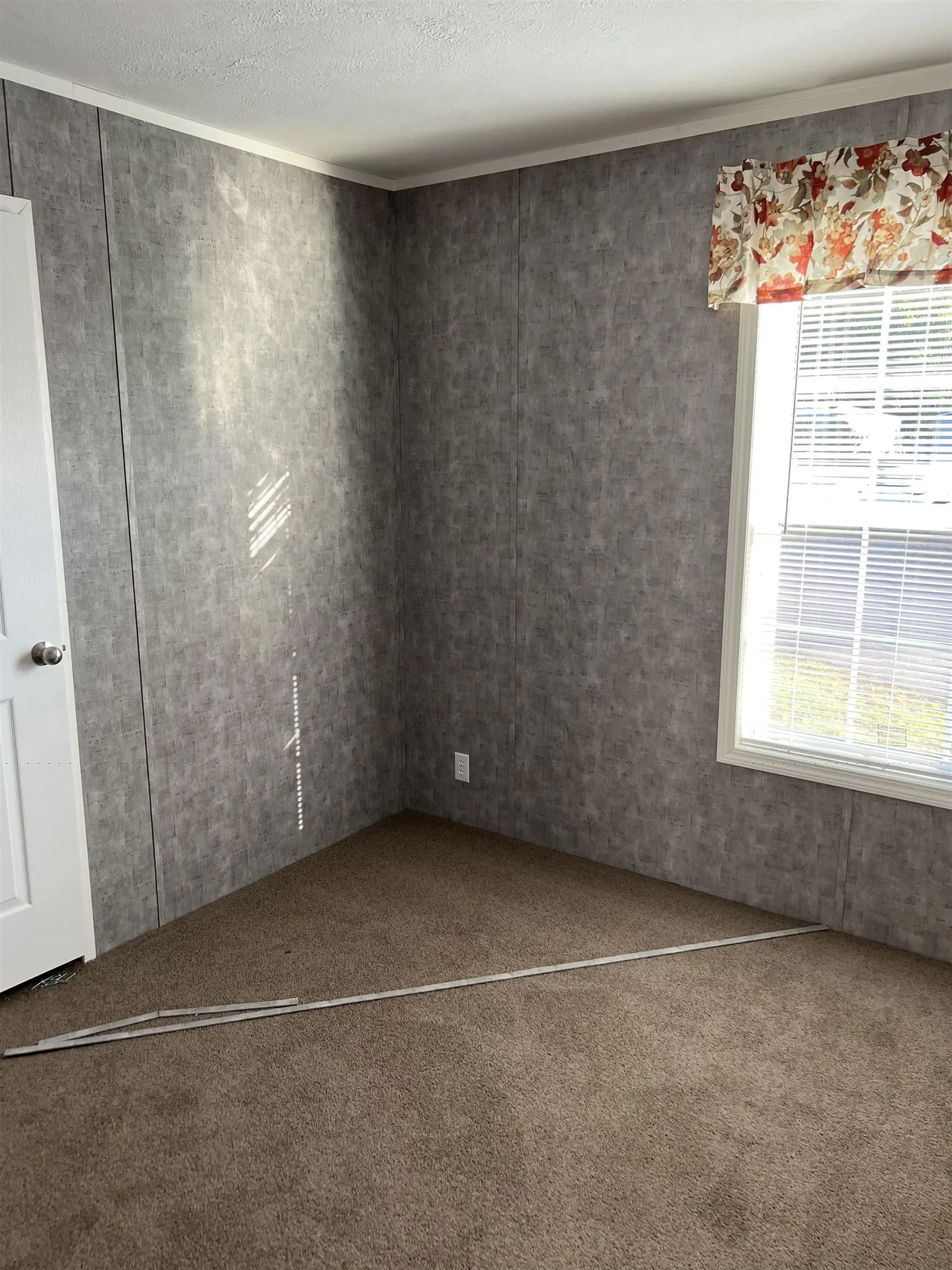 25 Robbins Street Hinsdale NH 03451