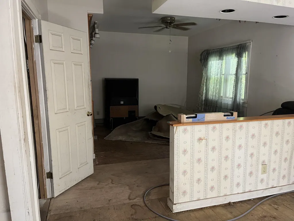 29 Ayles Court Franklin NH 03235