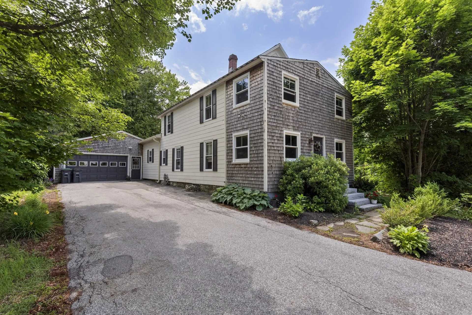 21 Elmer Avenue Hooksett NH 03106