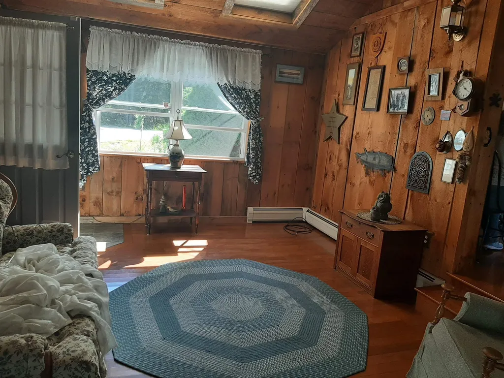 21 Peninsula Drive Epping NH 03042