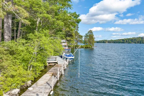 40 Treasure Island Alton NH 03810