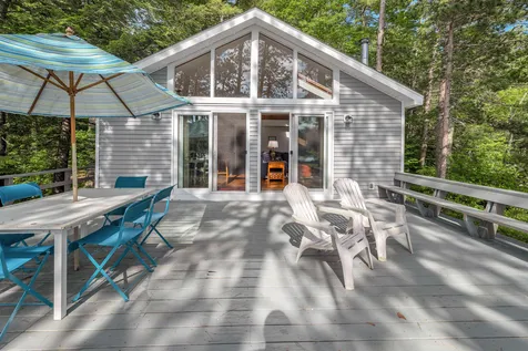 40 Treasure Island Alton NH 03810