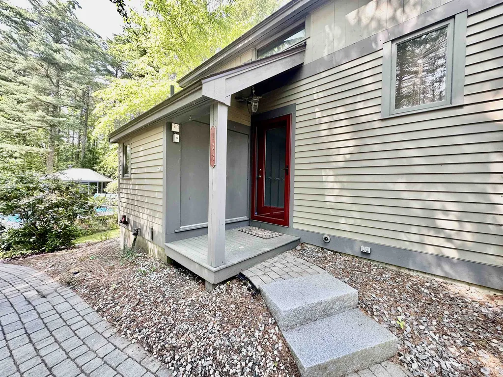 2696 Lake Shore Road Gilford NH 03249