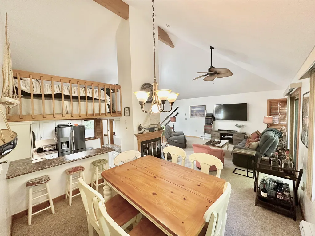 2696 Lake Shore Road Gilford NH 03249