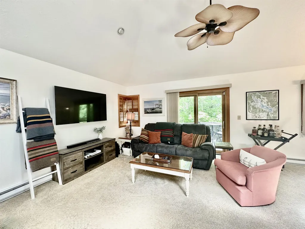 2696 Lake Shore Road Gilford NH 03249