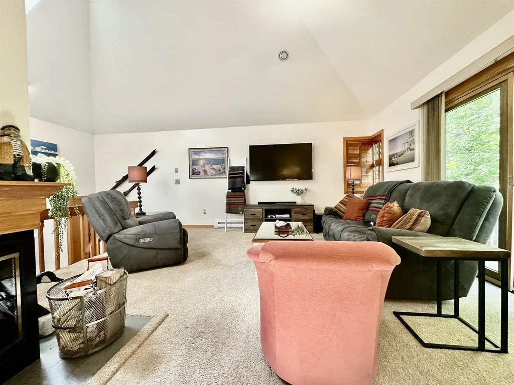 2696 Lake Shore Road Gilford NH 03249