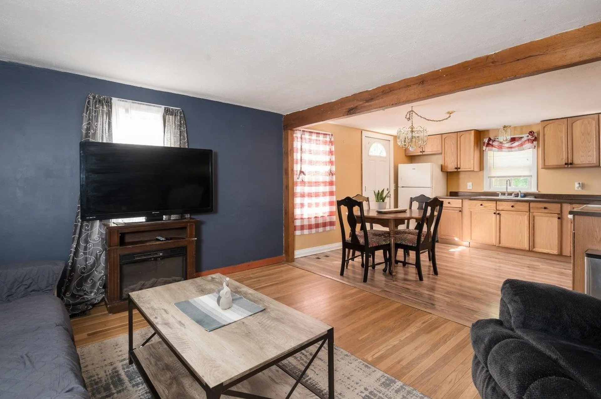 15 1/2 Maple Street Rochester NH 03867
