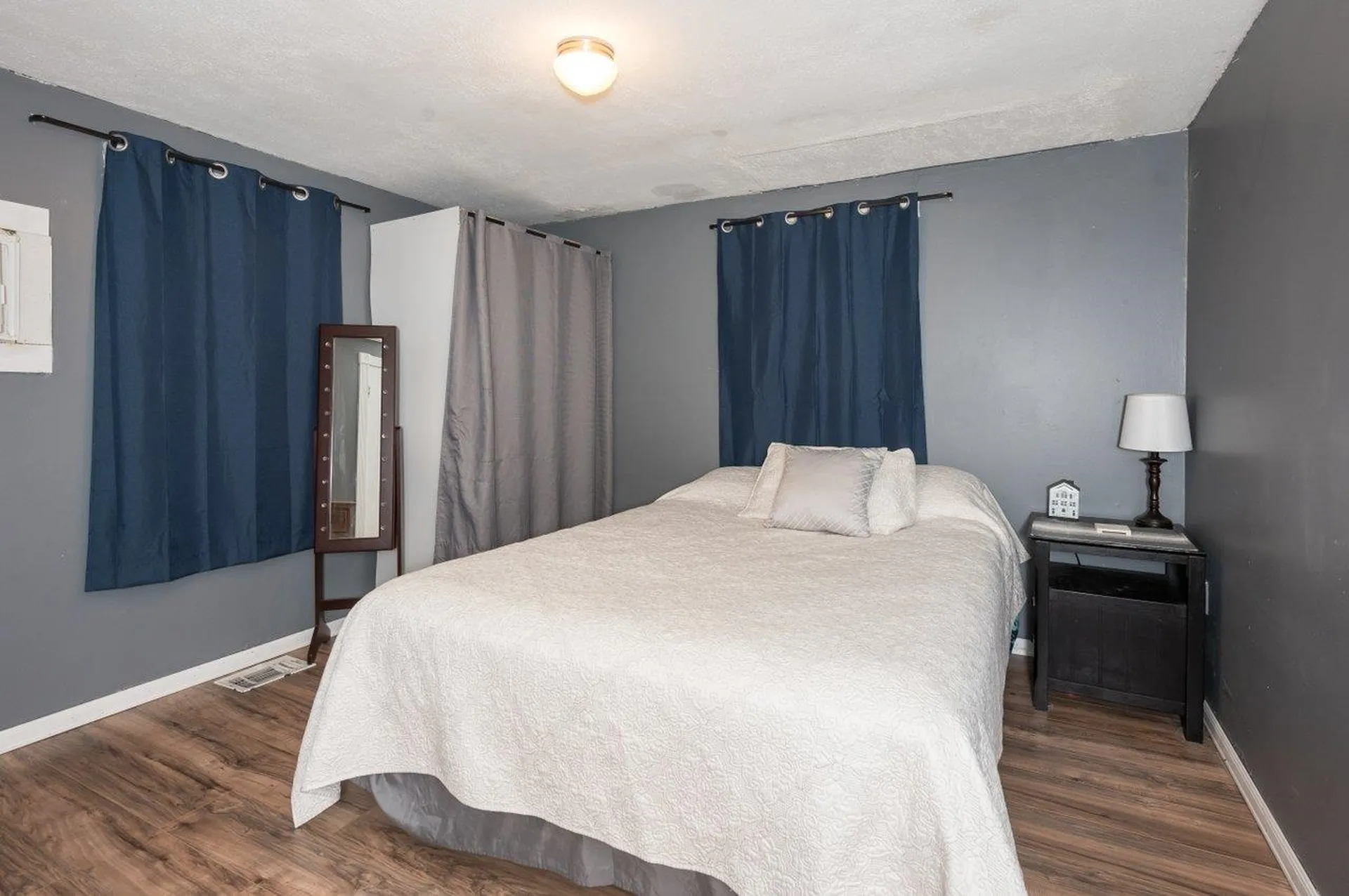 15 1/2 Maple Street Rochester NH 03867